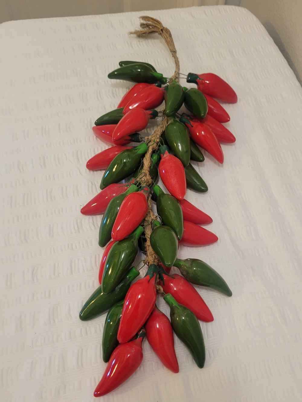 Ceramic Decorative Red & Green Chili Pepper Hanging Garland - Home Holiday